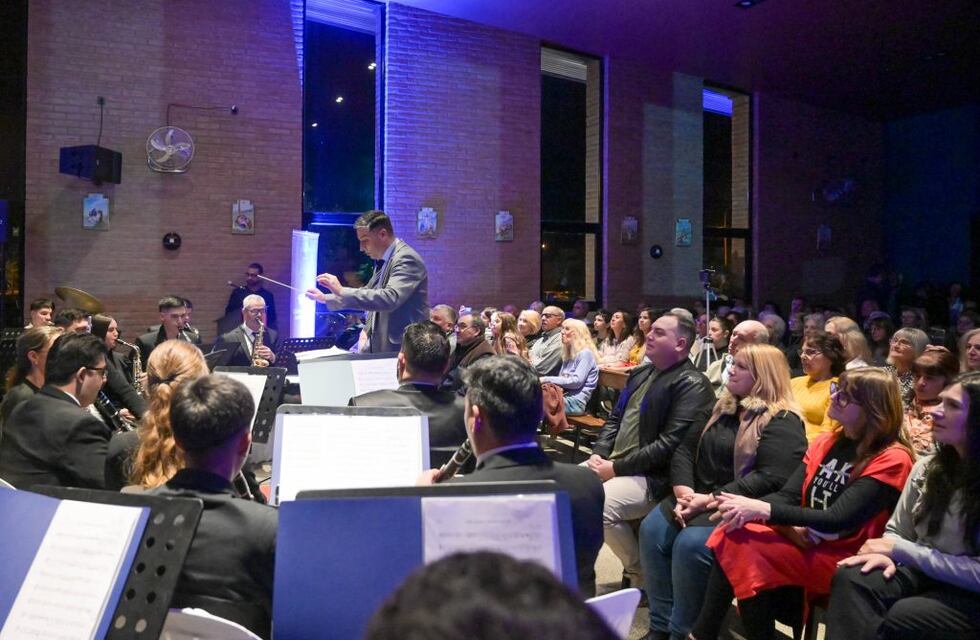 Brillante espectáculo brindó La Banda Sinfónica Municipal de Arroyito en la Iglesia Cura Brochero