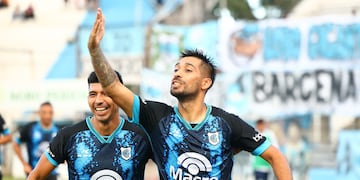 Santiago Camacho abrió el camino del triunfo del "Lobo" jujeño con un penal bien ejecutado en el arranque del segundo tiempo.