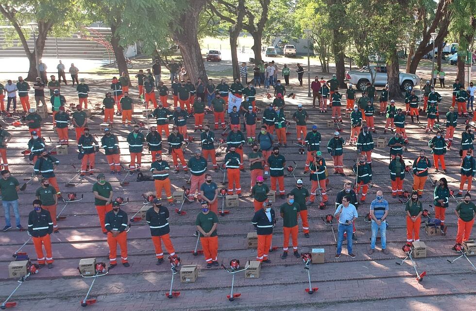 El intendente de Resistencia aseguró que “realizamos un gran esfuerzo para optimizar y reconvertir la forma de prestar los servicios básicos”