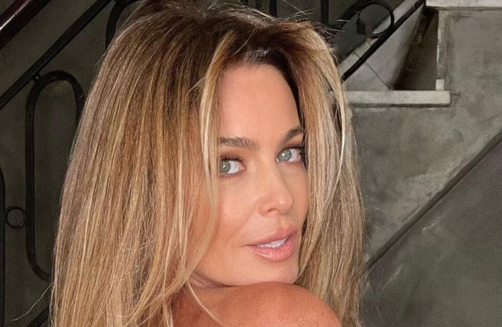 A los 54, Karina Mazzocco contó sus secretos de make up y un descuido casi provoca la censura
