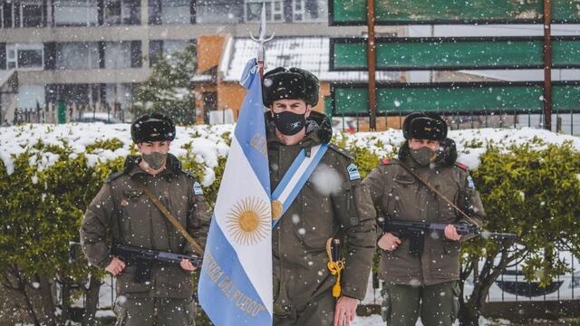 Se realizó el acto por el 8vo aniversario de la creación de la Agrupación XIX “Tierra del Fuego”