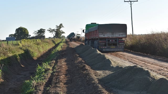 Las obras de Caminos en la Ruralidad apuntan al mejoramiento de una traza que tiene impacto en la producción, en la educación y en el arraigo en la región.
