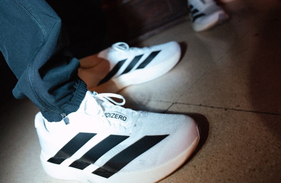 Zapatillas Adidas con descuentos de más de $30.000: dónde conseguirlas