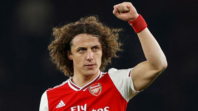 David Luiz definió su futuro y jugará en Flamengo.