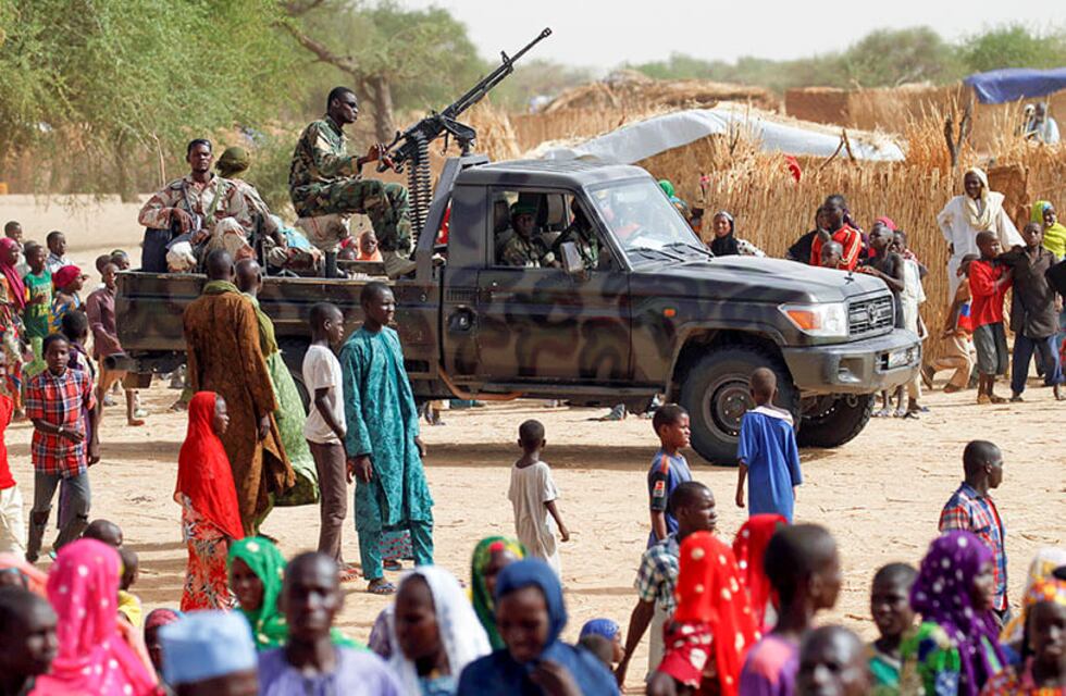 Masacre en Nigeria: grupos armados prendieron fuego a un sacerdote y lo mataron