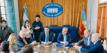 Convenios entre poderes garantizan infraestructura, recursos y articulación institucional.