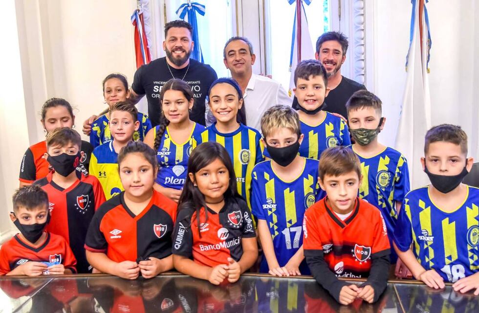 Pablo Javkin recibió a referentes de Rosario Central y Newell’s y pidió por “un clásico en paz”