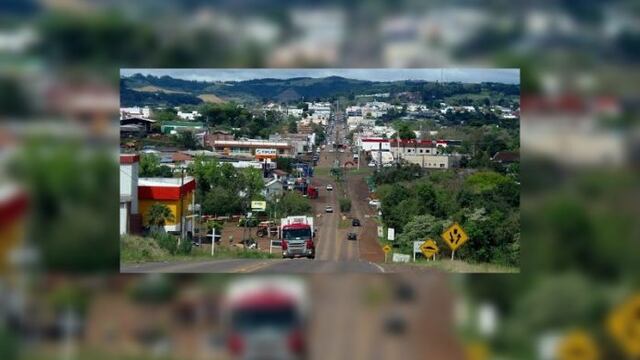 San Antonio: un efectivo policial se quitó la vida en el baño de una entidad bancaria.
