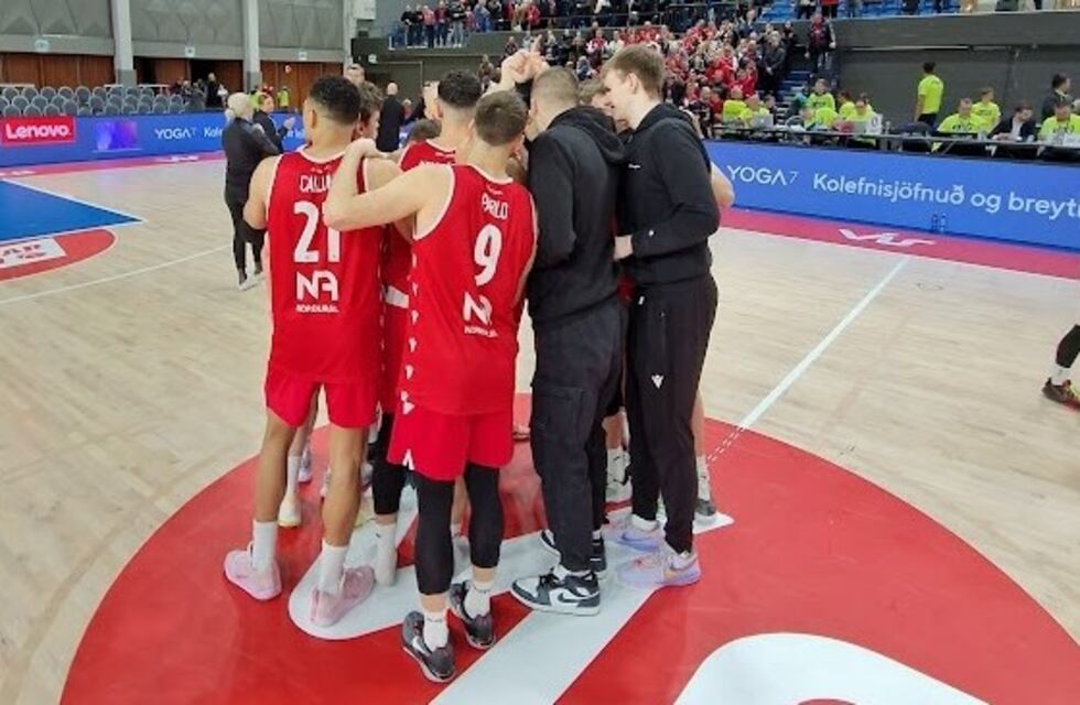 Pablo Bertone y el Valur se impusieron al Höttur y disputarán la Final de la Copa de Islandia