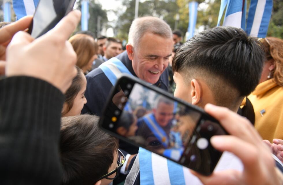 Jaldo encabeza el acto central por el Día de la Bandera en Casa de Gobierno