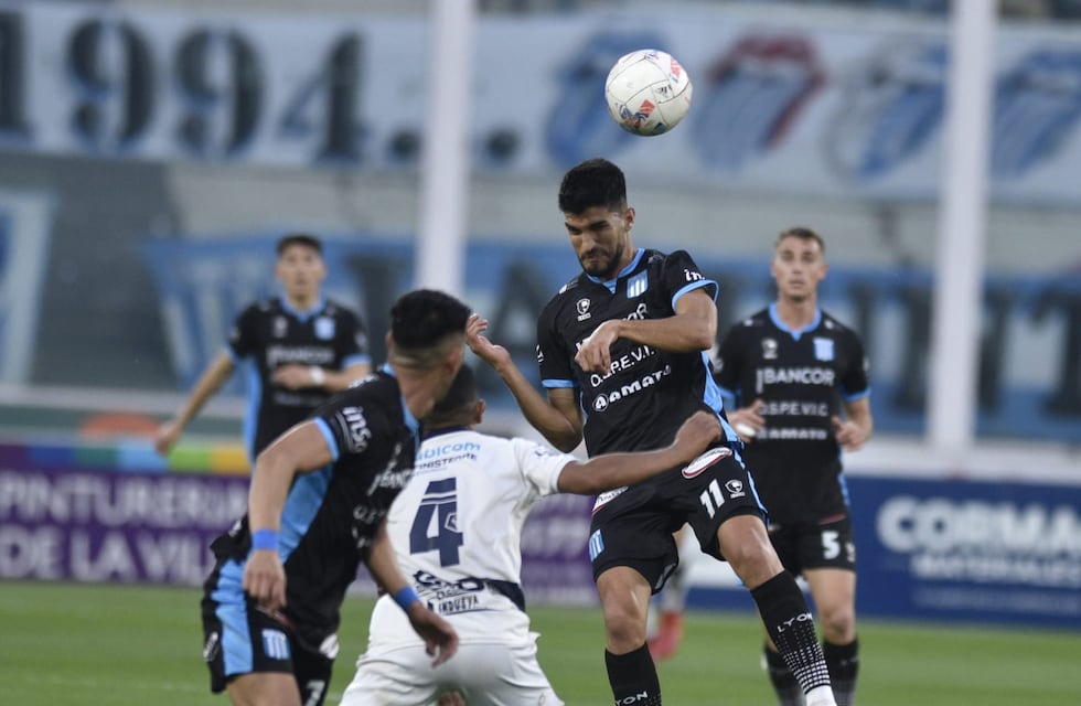 Leandro Fernández y la chicana al Guachi García por el segundo gol de Racing