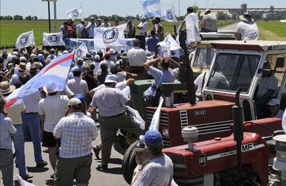 Desde el campo consideran “escasa” la reapertura parcial a las exportaciones de maíz y mantienen el paro del sector