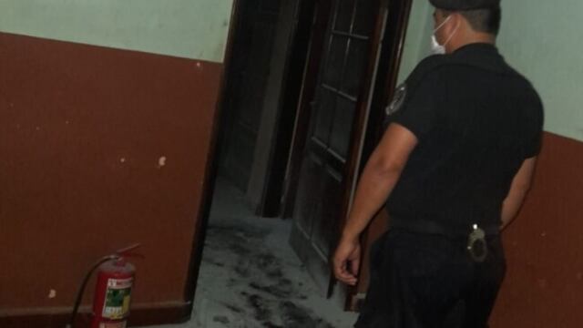 Capioví: sofocan principio de incendio.