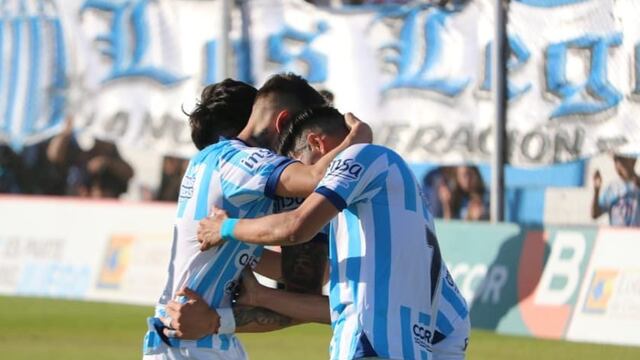 A paso de puntero, Racing se presenta este domingo en Salta (Prensa Racing).