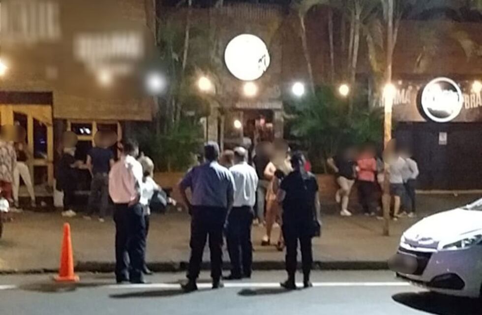 Por incumplimiento de protocolos, clausuraron dos bares de Posadas en la noche del viernes
