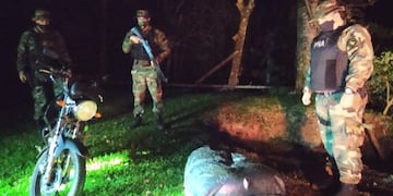 Colonia Oasis: incautan cargamento de cogollos de marihuana.
