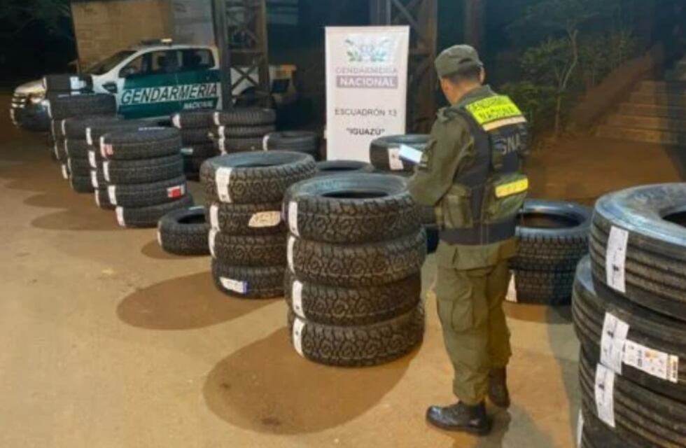 Puerto Iguazú: secuestran cubiertas sin aval aduanero