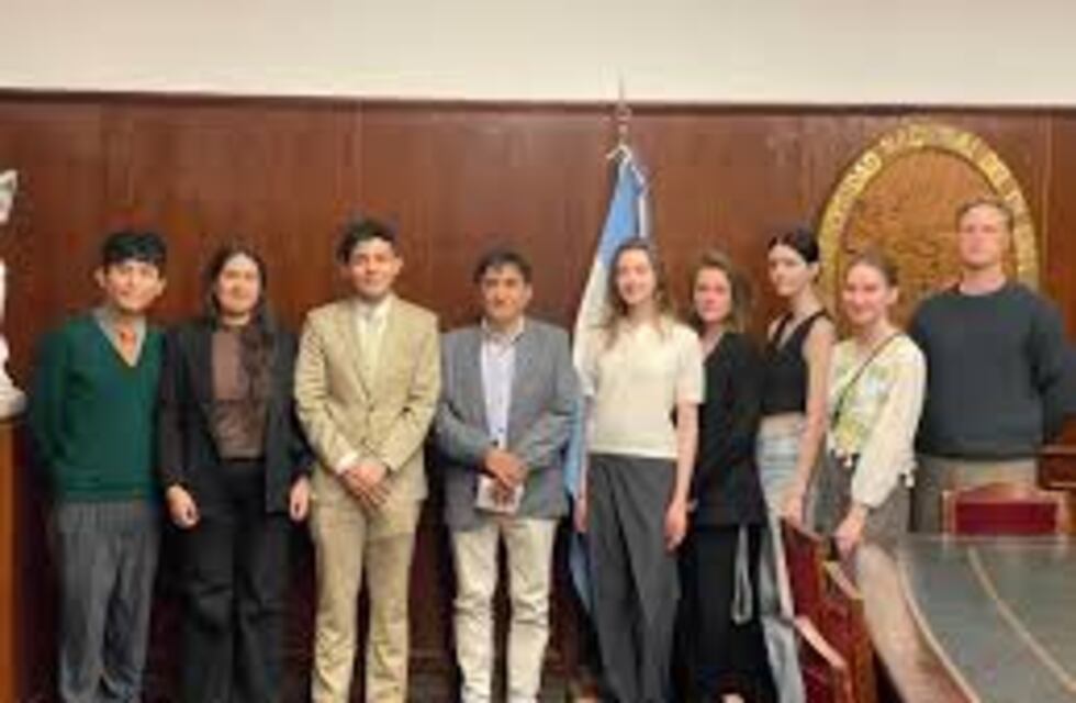 Estudiantes de la UNT representarán a Tucumán en Rusia
