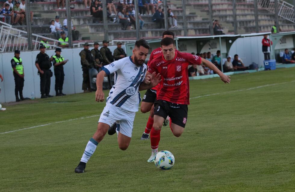 El 9 zafó del descenso con su primera victoria de visitante