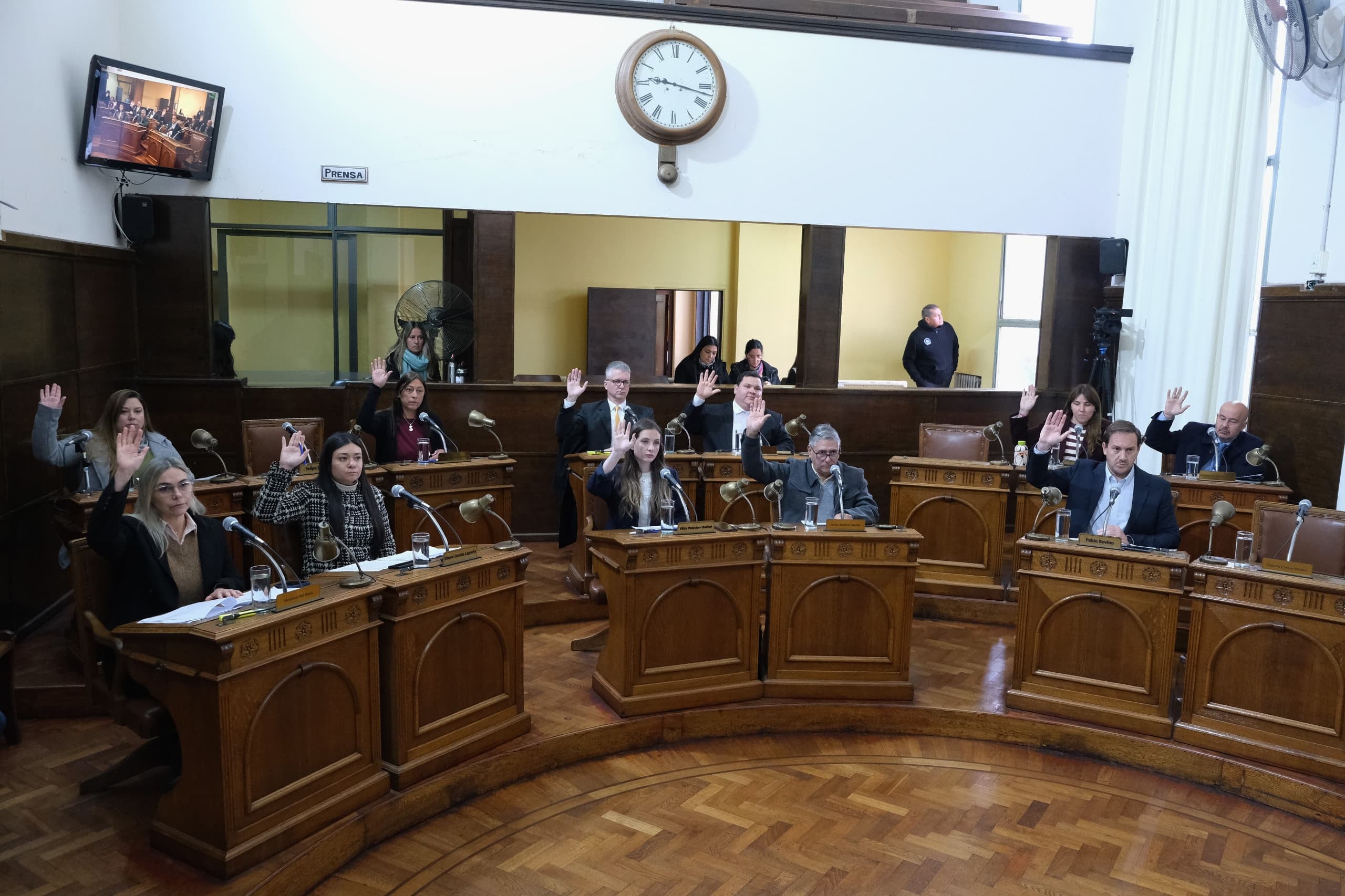 Amplia agenda en el Concejo de Concordia: Radio Pública, Consumidores y Obras viales marcaron la sesión del jueves.