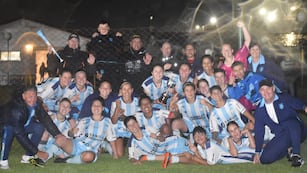 Las chicas de Atlético de Rafaela ascendieron a la Primera "B"