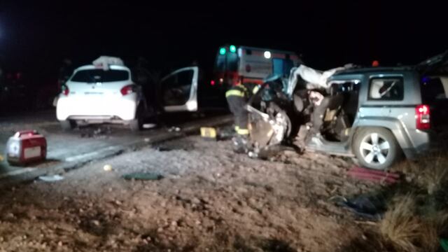 Así quedaron los vehículos tras el siniestro. (Gentileza Defensa Civil)