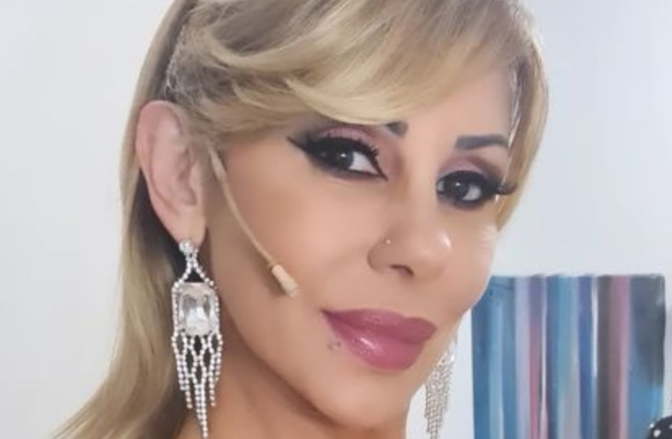 Mónica Farro presumió su figura con un jugado video en ropa interior: “Modelando el cuerpo”