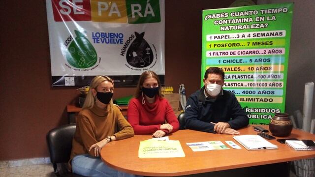 Charlas de Gestión Ambiental en instituciones educativas