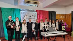 El Grupo Vocal Italiano de la localidad de Humberto Primo.
