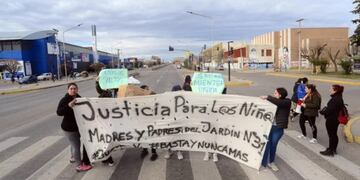 Abusos en el Jardín 31: los padres de los niños piden justicia