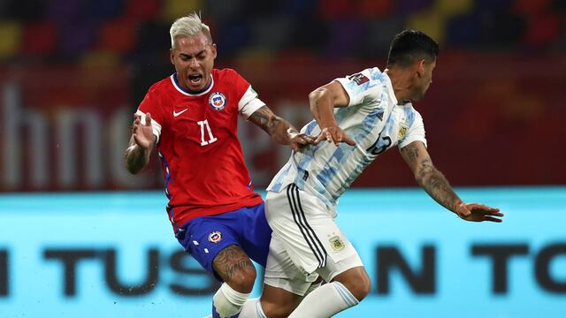 El ex Belgrano, Cristian Romero, figura en su primer partido en la Selección. (AP)