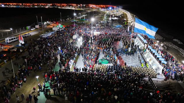 Vigilia por el Día del Veterano y de los Caídos en la Guerra de Malvinas