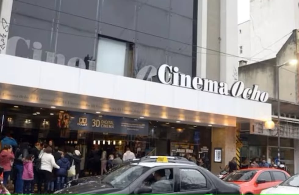 Insólito: fueron a ver Destino Final y se les cayó un pedazo de techo