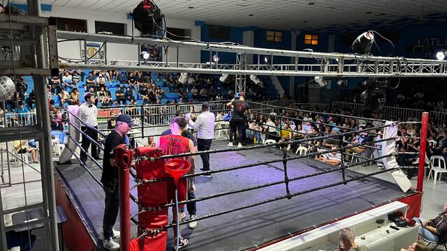 Velada de boxeo en Atlético de Rafaela