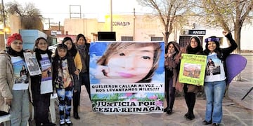 La familia de Cesia Nicole Reinaga aseguró que seguirá reclamando justicia por el crimen de la joven, en particular porque "el asesino está libre".