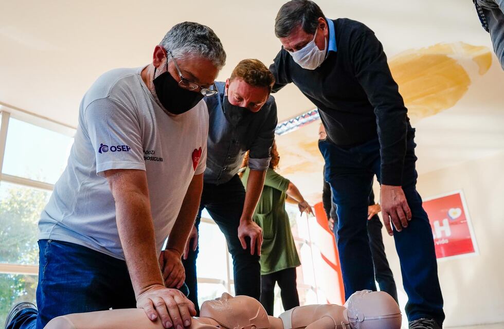 Empleados municipales de Las Heras se capacitan en técnicas de resucitación cardiopulmonar