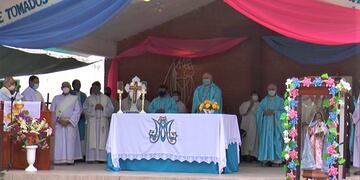 El obispo de Jujuy presidió las fiestas patronales en el marco de un día no laborable en la provincia.