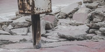 Comenzó la obra de reparación de la cancha del Microestadio “Cochocho” Vargas