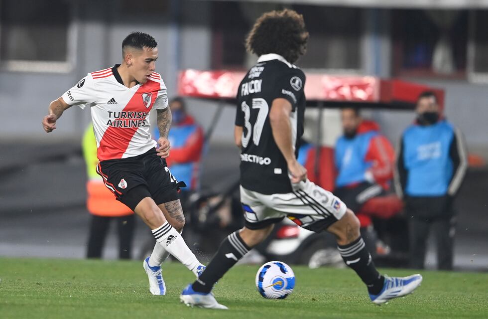River goleó 4-0 a Colo Colo y aseguró su lugar en octavos de final de la Copa Libertadores