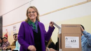 Alicia Kirchner votó en Santa Cruz.
