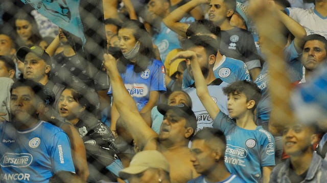 Los hinchas de Belgrano volverán a ver a su equipo en el Gigante, el domingo 27 de febrero (Foto: Javier Ferreyra).