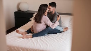 ¿Solteros o casados? Un estudio reveló quiénes tienen mejor intimidad en la cama