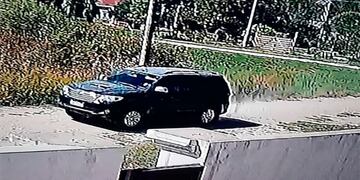 Camioneta en la que huyeron los asesinos de Petaco Barrientos.