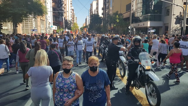 La protesta del Polo Obrero en Córdoba (Nicolás Bravo/LaVoz).