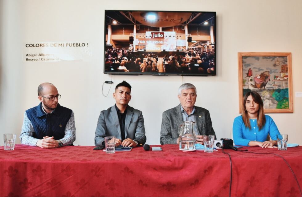 Presentaron una línea de créditos para artesanos de cara al Festival del Poncho
