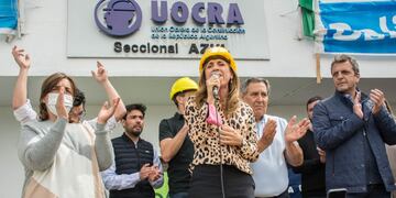 Massa y Tolosa Paz en Azul