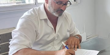 Por los problemas en el suministro de agua potable en esas dos ciudades