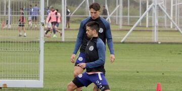 Godo Cruz espera a River Plate con algunas dudas para armar el once titular.