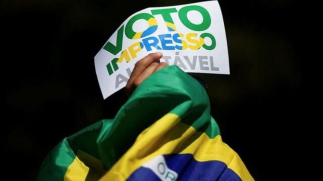 En Mendoza, la votación para presidente fue de forma manual, con sobre y voto impreso.