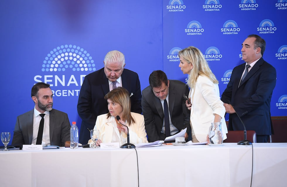 Sin consensos, Bullrich le puso pausa a la reforma laboral y pasa el debate al 10 de febrero